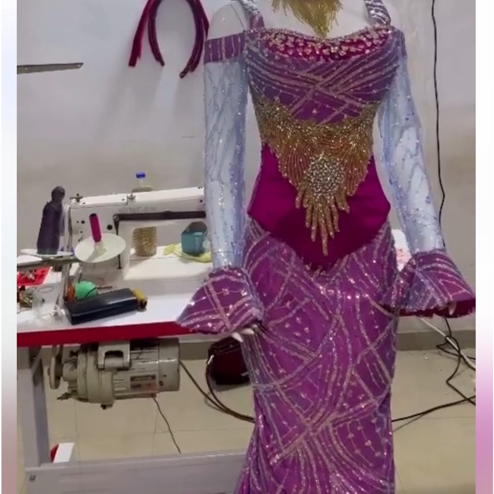 Fuschia Asoebi Design not worn